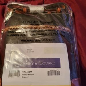 Dooney & Bourke Pebble Grain Crossbody Brown Tmoro NWT
